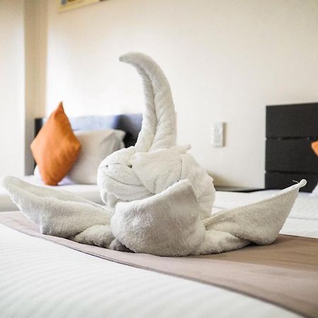 Navarro Hotel Катиклан Экстерьер фото
