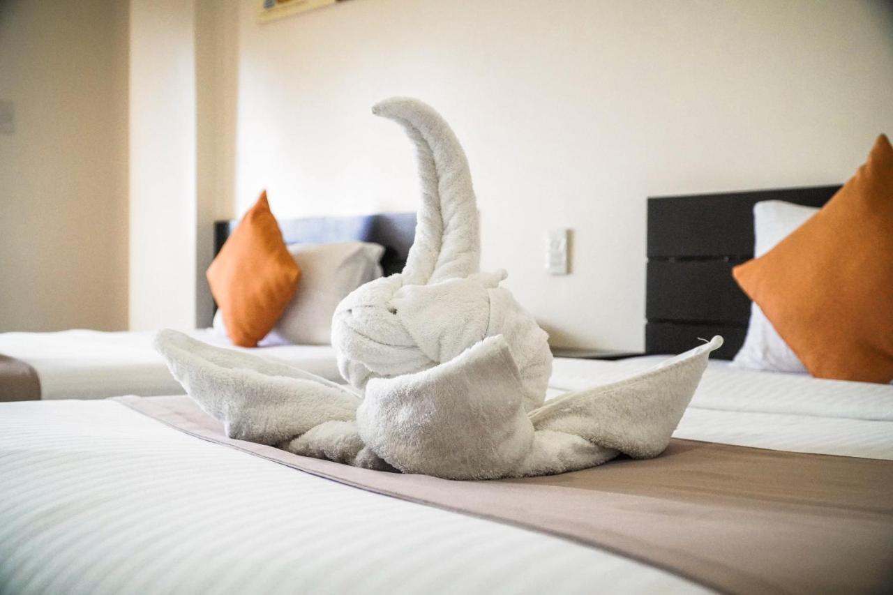 Navarro Hotel Катиклан Экстерьер фото