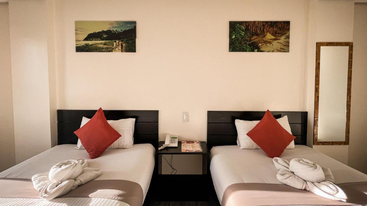 Navarro Hotel Катиклан Экстерьер фото
